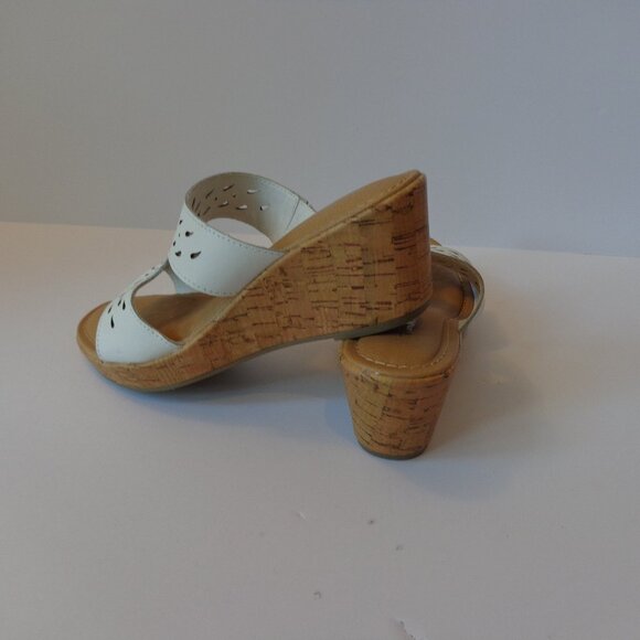Thom McAn White Leather Womens 2.5"Mule‎ Heel Slip on Open Toe Sandals Size 7.5M - Picture 4 of 7
